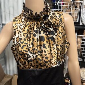 NWT.   NW Collections Elegant Leopard Print and Black shortsleeved Midi Dress